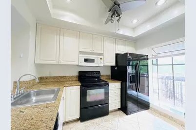 2297 SW 15th Street #122, Deerfield Beach, FL 33442 - Photo 7