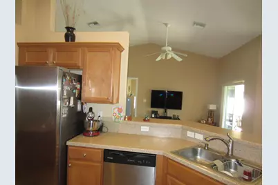 4702 Seagrape Drive, Fort Pierce, FL 34982 - Photo 9