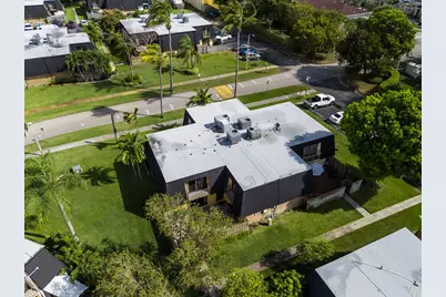 187 Woodland Road, Palm Springs, FL 33461 - Photo 25