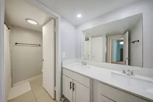 187 Woodland Rd, Palm Springs, FL 33461 - Photo 19