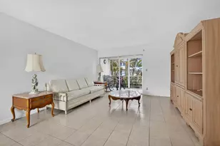 26 Golfs, West Palm Beach, FL 33417 - Photo 9