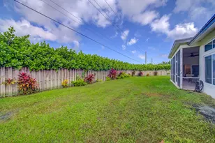 1853 Shower Tree Way, Wellington, FL 33414 - Photo 27