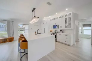 1853 Shower Tree Way, Wellington, FL 33414 - Photo 9