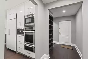 200 E Palmetto Park Rd, Boca Raton, FL 33432 - Photo 13