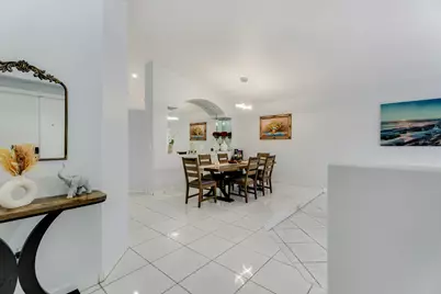 8771 NW 141st Terrace, Miami Lakes, FL 33018 - Photo 11