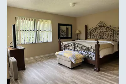 13 Uno Lago Drive, Juno Beach, FL 33408 - Photo 11