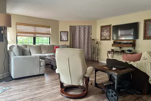 13 Uno Lago Dr, Juno Beach, FL 33408 - Photo 5