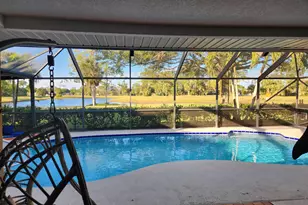 357 NE Brasher Ct, Port Saint Lucie, FL 34983 - Photo 17