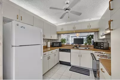 10806 W Clairmont Circle #108, Tamarac, FL 33321 - Photo 5
