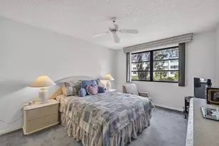 10806 W Clairmont Cir, Tamarac, FL 33321 - Photo 15