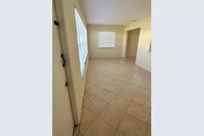 907 SW 3rd Avenue, Boynton Beach, FL 33426 - Photo 5