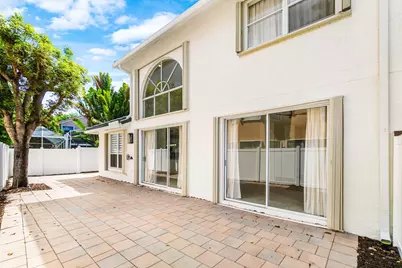 10889 Tamoron Lane, Boca Raton, FL 33498 - Photo 19