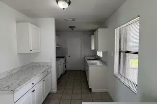 710 NW Airoso Blvd, Port Saint Lucie, FL 34983 - Photo 11