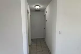 710 NW Airoso Blvd, Port Saint Lucie, FL 34983 - Photo 9