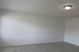 710 NW Airoso Blvd, Port Saint Lucie, FL 34983 - Photo 3