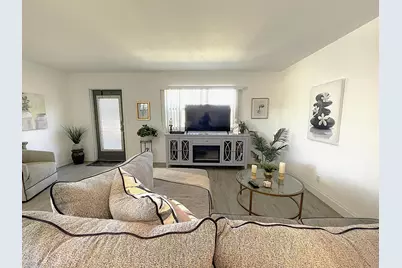 759 Flanders P, Delray Beach, FL 33484 - Photo 3