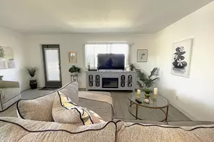 759 Flanders P, Delray Beach, FL 33484 - Photo 3