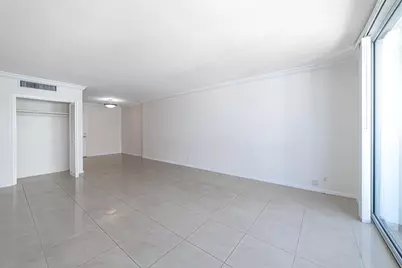 1200 West Avenue #1521, Miami Beach, FL 33139 - Photo 11