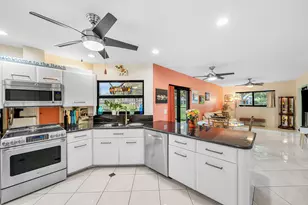 5664 Willow Creek Ct, Delray Beach, FL 33484 - Photo 11