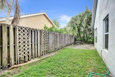 2702 Arborwood Road, Davie, FL 33328 - Photo 37