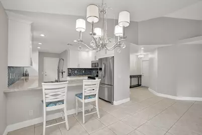 2702 Arborwood Road, Davie, FL 33328 - Photo 7