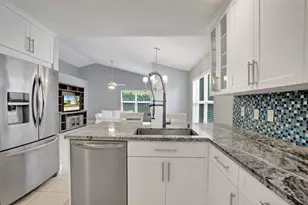 2702 Arborwood Rd, Davie, FL 33328 - Photo 17