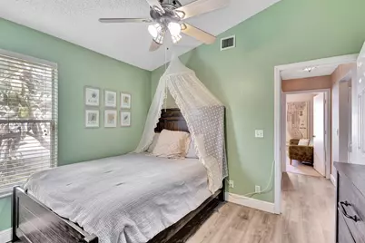 328 Hammocks Trail, Greenacres, FL 33413 - Photo 21