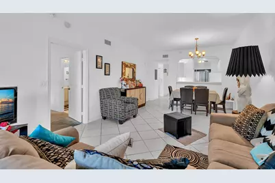 7623 Southampton Terrace #211, Tamarac, FL 33321 - Photo 15