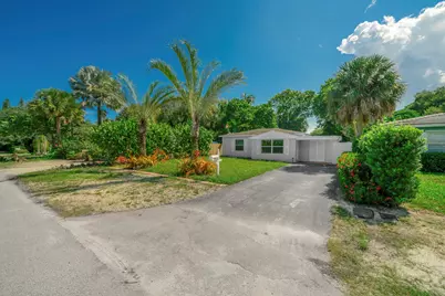 842 SW 11th Court, Fort Lauderdale, FL 33315 - Photo 3