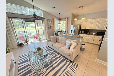 7841 Rockport Circle, Lake Worth, FL 33467 - Photo 5