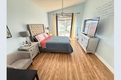 7841 Rockport Circle, Lake Worth, FL 33467 - Photo 9