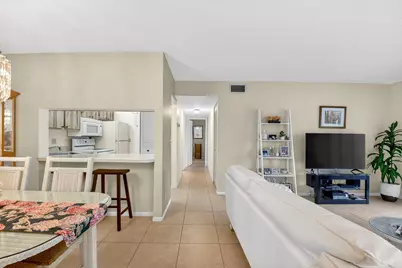 627 Sea Pine Way #B2, Greenacres, FL 33415 - Photo 7