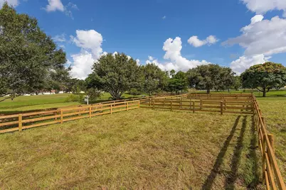 2088 Appaloosa Trail, Wellington, FL  - Photo 35