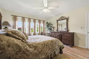 371 S Hollybrook Dr, Pembroke Pines, FL 33025 - Photo 11