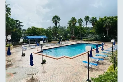 500 Three Islands Boulevard #L15, Hallandale Beach, FL 33009 - Photo 25