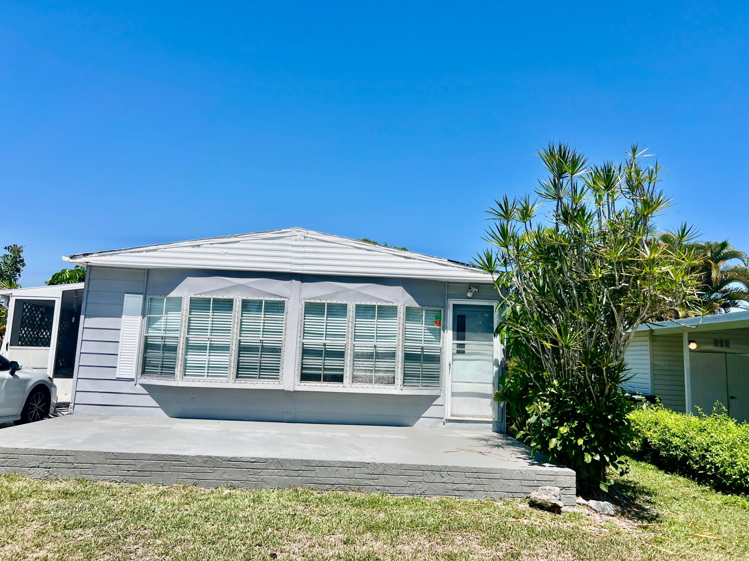 3319 NW 64th Ct - 3319 NW 64th Ct, Coconut Creek, FL 33073 Luxury Property | Jose Angel Pina