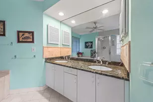 664 Forsyth St, Boca Raton, FL 33487 - Photo 21