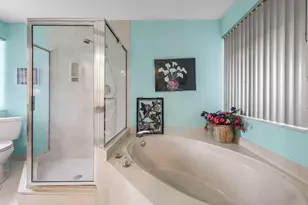 664 Forsyth St, Boca Raton, FL 33487 - Photo 19