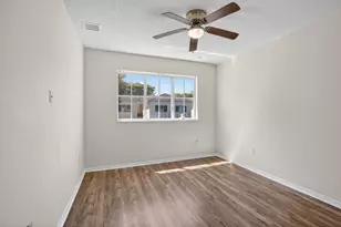2486 Centergate Dr, Miramar, FL 33025 - Photo 17