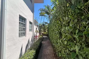 86 Isle of Venice Dr, Fort Lauderdale, FL 33301 - Photo 9