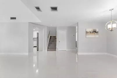 3700 NW 20th Street, Coconut Creek, FL 33066 - Photo 7