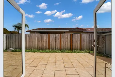 17255 NW 72nd Court, Hialeah, FL 33015 - Photo 41