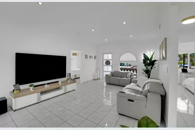 17255 NW 72nd Court, Hialeah, FL 33015 - Photo 23