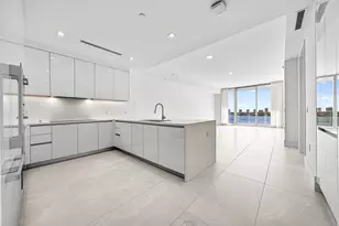 220 Lake Shore Dr, Lake Park, FL 33403 - Photo 5
