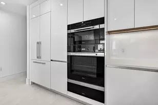 220 Lake Shore Dr, Lake Park, FL 33403 - Photo 7