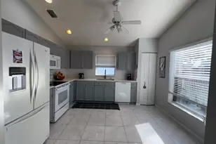 1883 Oak Berry Cir, Wellington, FL 33414 - Photo 7