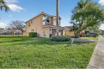 7673 Corkwood Avenue, Boynton Beach, FL 33437 - Photo 3