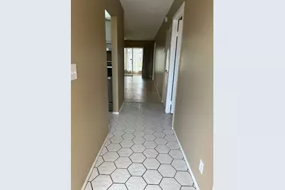 160 Lake Gloria Drive #160, West Palm Beach, FL 33411 - Photo 5