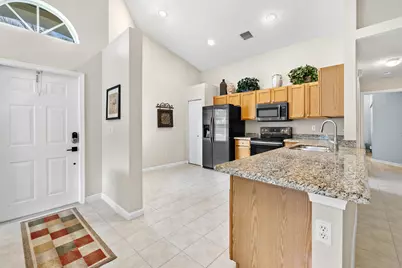 10517 Pelican Drive, Wellington, FL 33414 - Photo 9