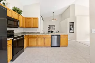 10517 Pelican Dr, Wellington, FL 33414 - Photo 11